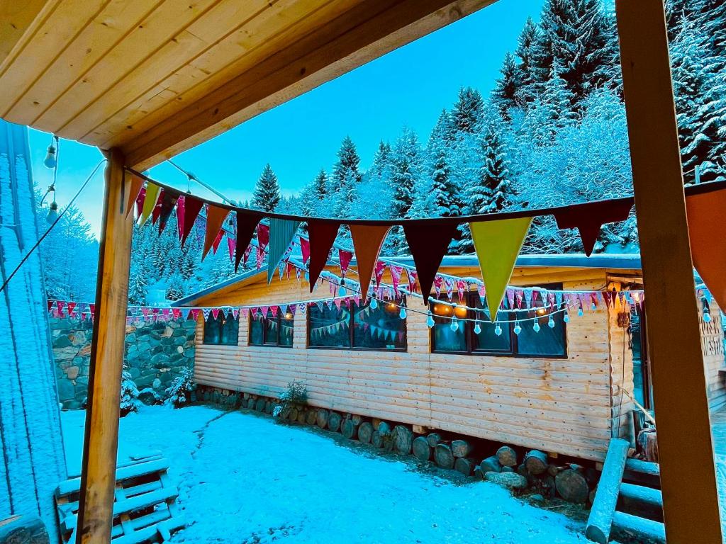 Wooden Huts In Mestia room 1